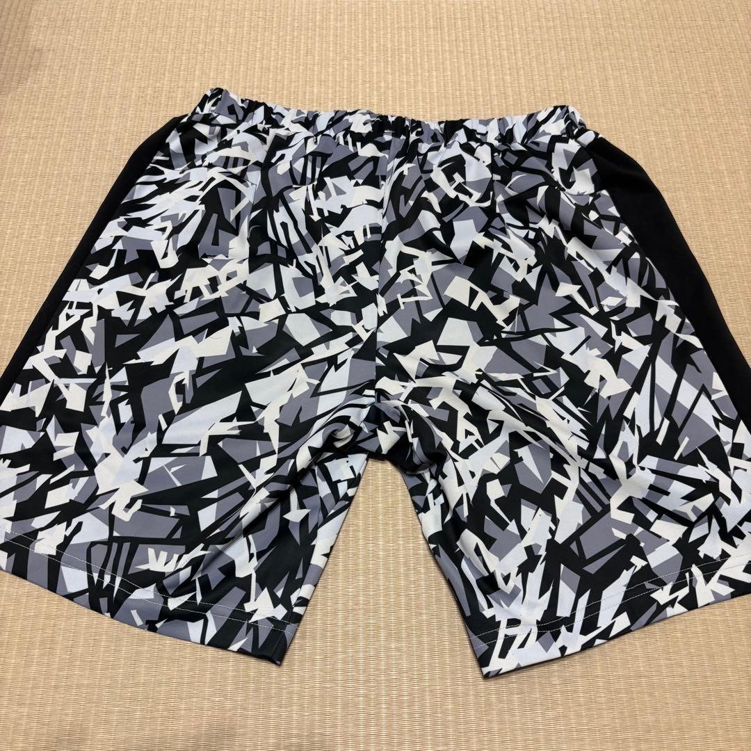 【美品】日本代表ハーフパンツ　Lサイズ　ヨネックス　15142バドミントン
