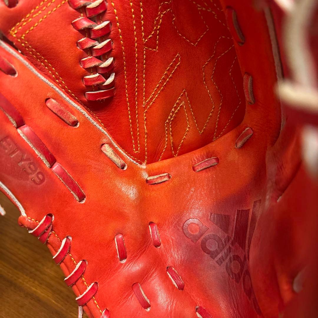 adidas 軟式グローブ ピッチャー用　赤 M球 KENKO BALL付き