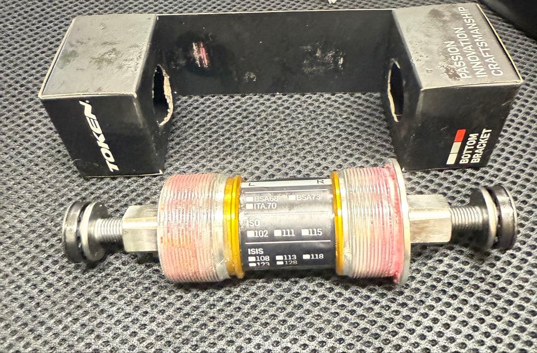 TOKEN TK868TBT 103mm JISスクエアテーパー　チタンアクスル