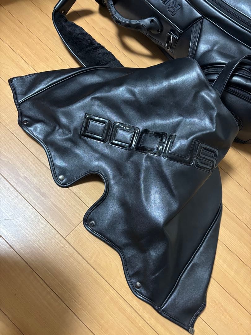 DOCUS/ドゥーカス キャディバッグ 10型　マットブラック黒 大迫力 限定