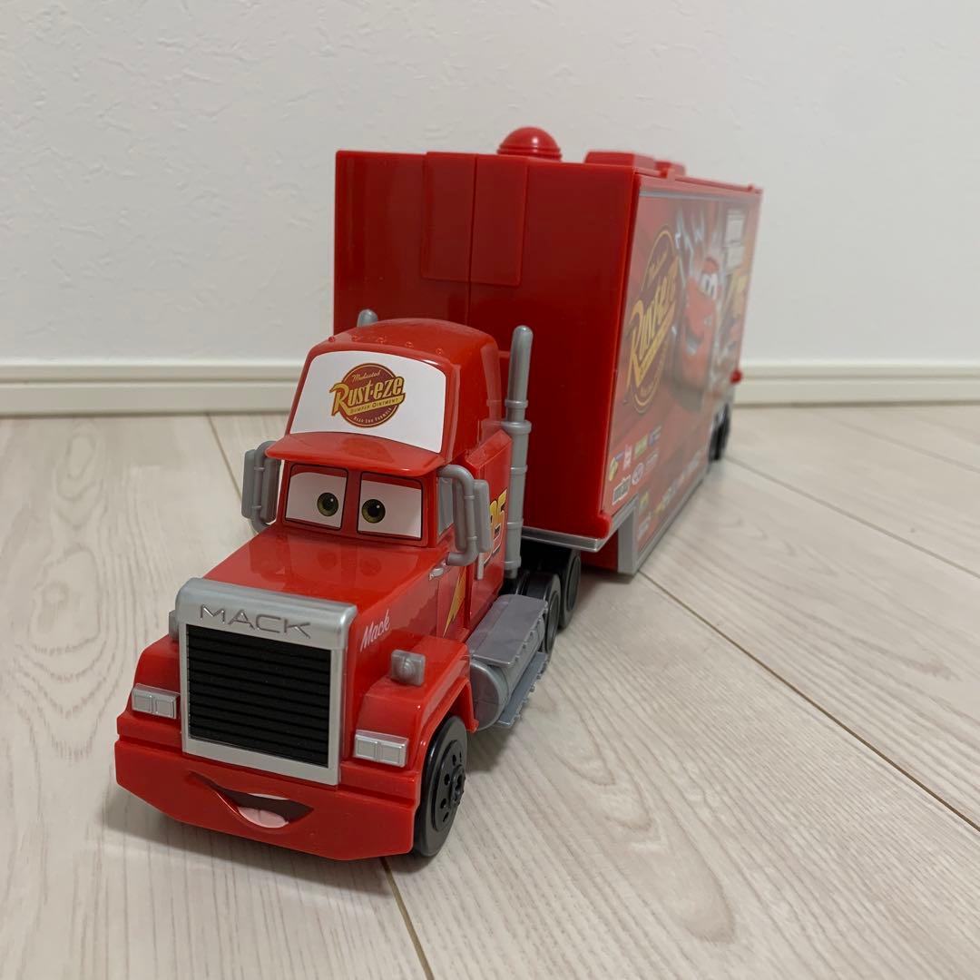 カーズ キャリアカー トラック ミニカーセット 収納 Disney Pixar