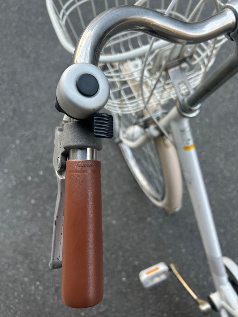 【引き取り•手渡し専用】自転車　24インチ