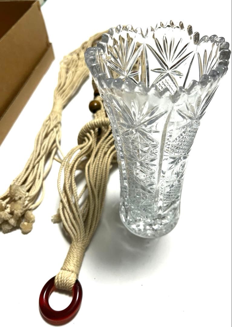 新品未使用品　キリコガラス花瓶と125丸網代籠　セット　2通り