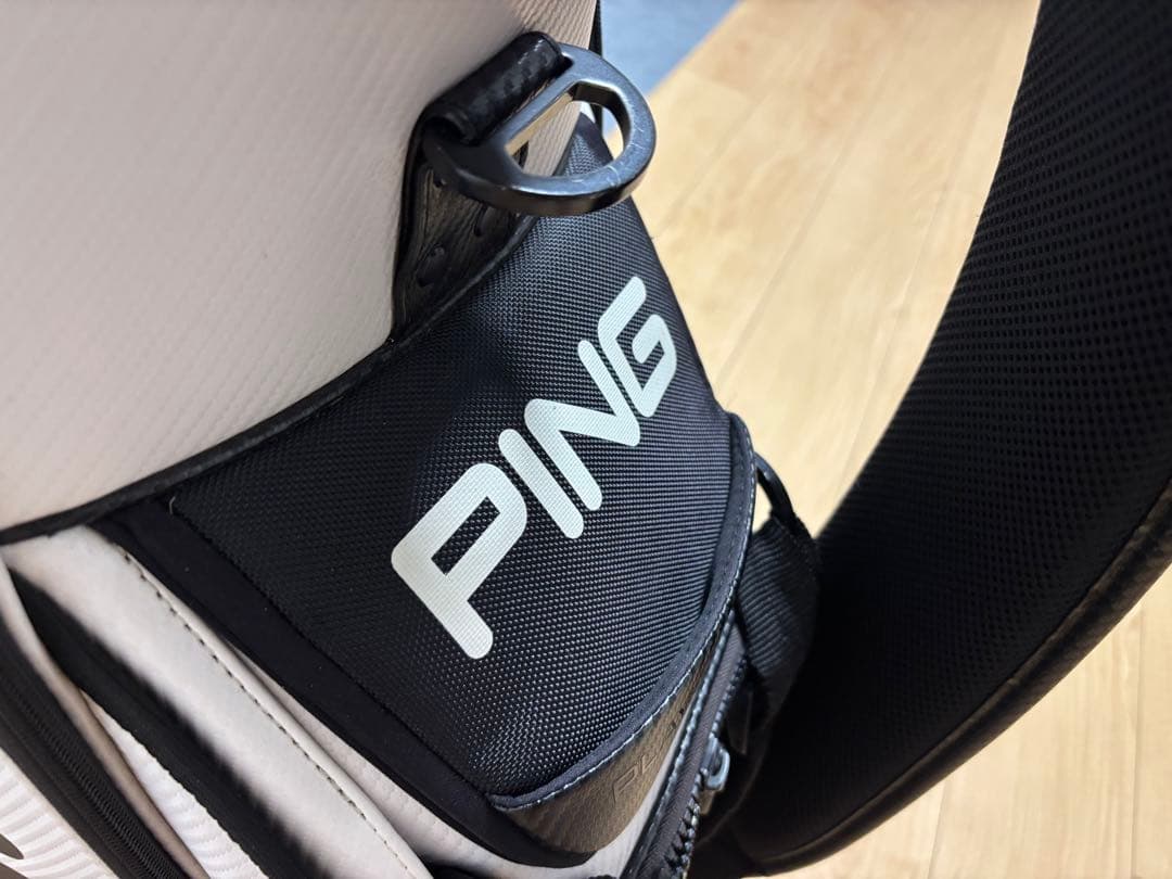 PING ゴルフバッグ・キャディバッグ ホワイト・ブラック