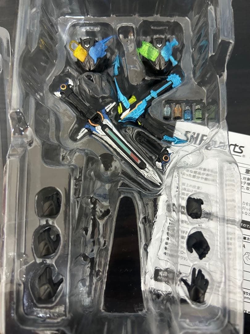 S.H.Figuarts 仮面ライダーメタルビルド