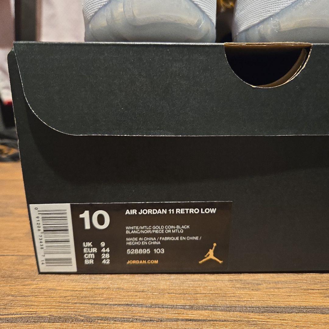 シューズ(男性用) AIR JORDAN 11 RETRO LOW