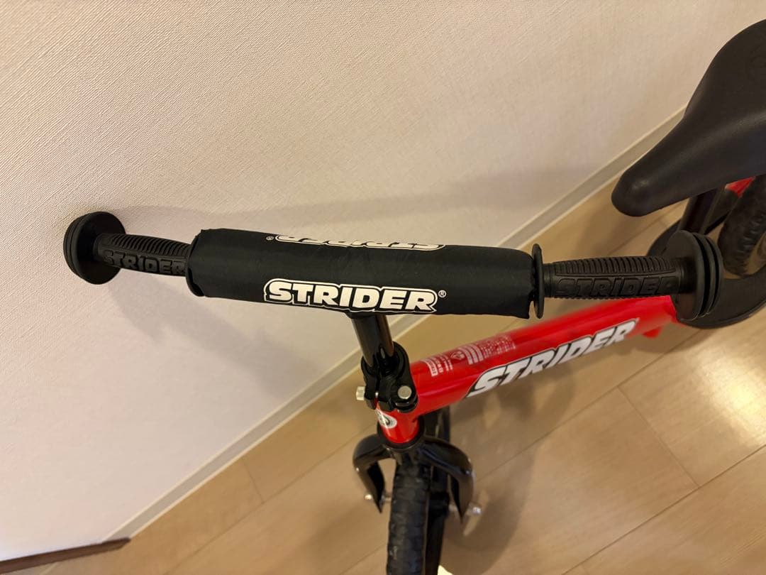 STRIDER バランスバイク 赤 12インチ