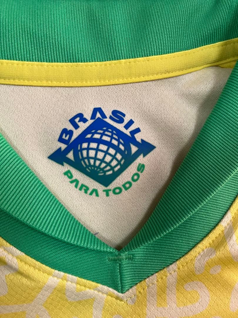【値下げ‼️】Nike ブラジル代表 サッカーシャツ　レプリカ