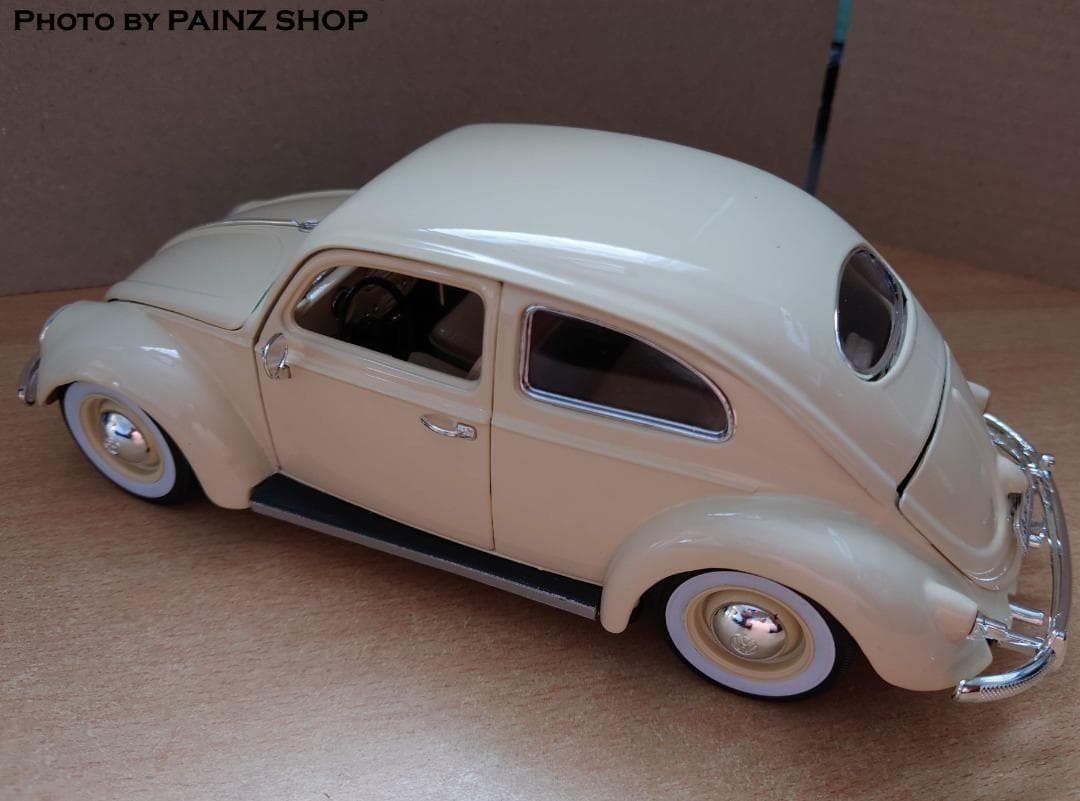1/18フォルクスワーゲンビートル ベージュ VW BEETLE 1955