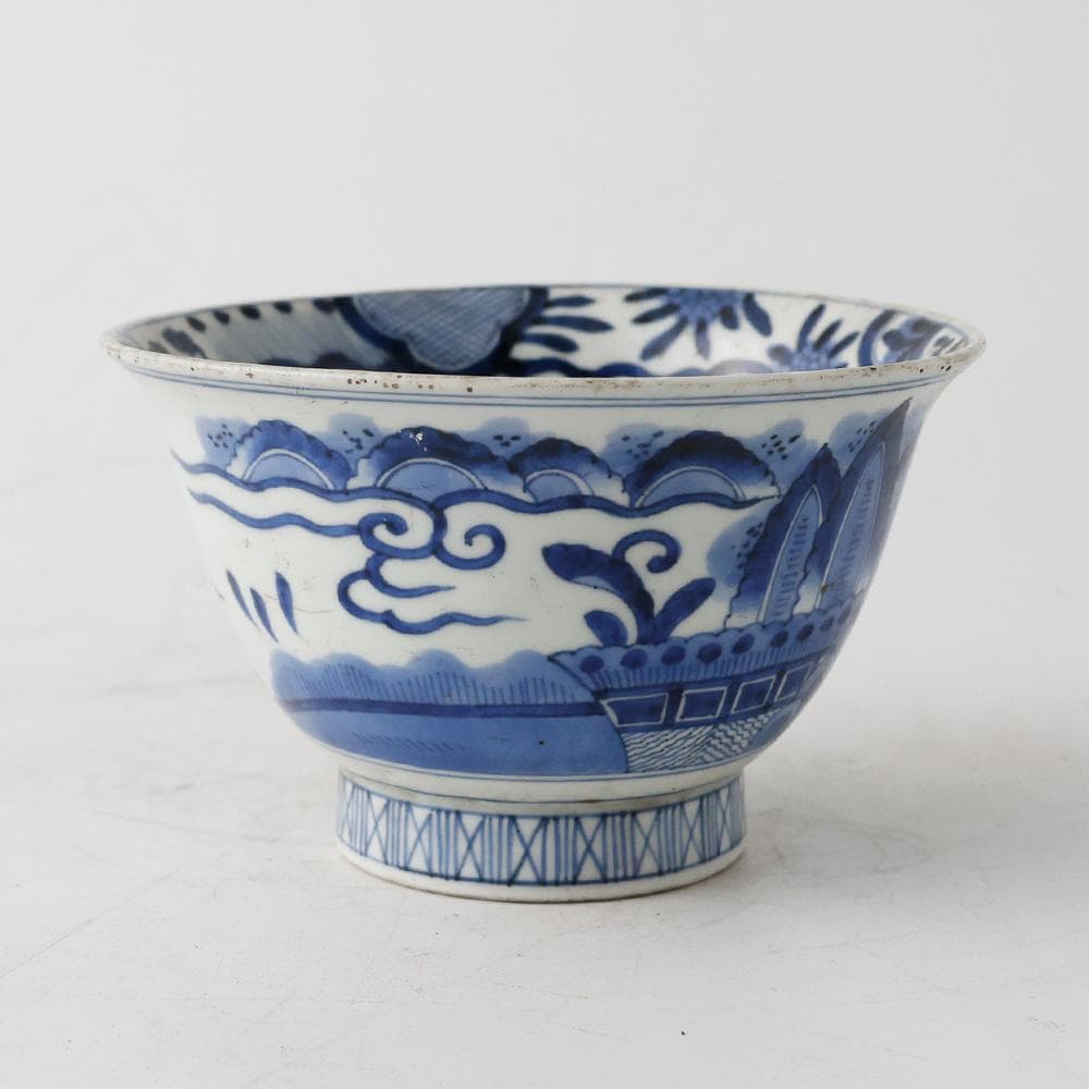 中国美術 古玩 乾隆年製 底款 青華 染付 鉢 波雲 蛸唐草文 唐物 盃洗