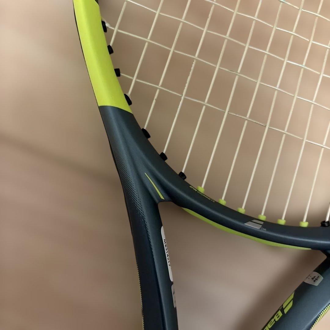 バボラ PURE AERO + ピュアアエロプラス 2026　グリップ2