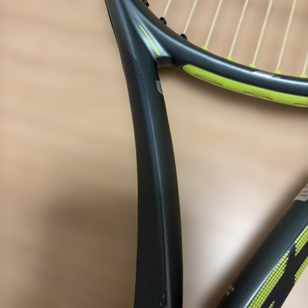 バボラ PURE AERO + ピュアアエロプラス 2026　グリップ2