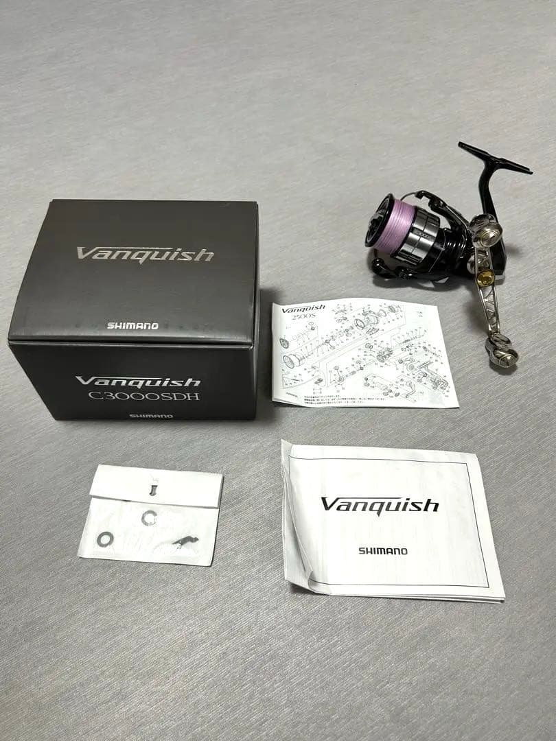 SHIMANO Vanquish C3000SDH リブレスピニングリール