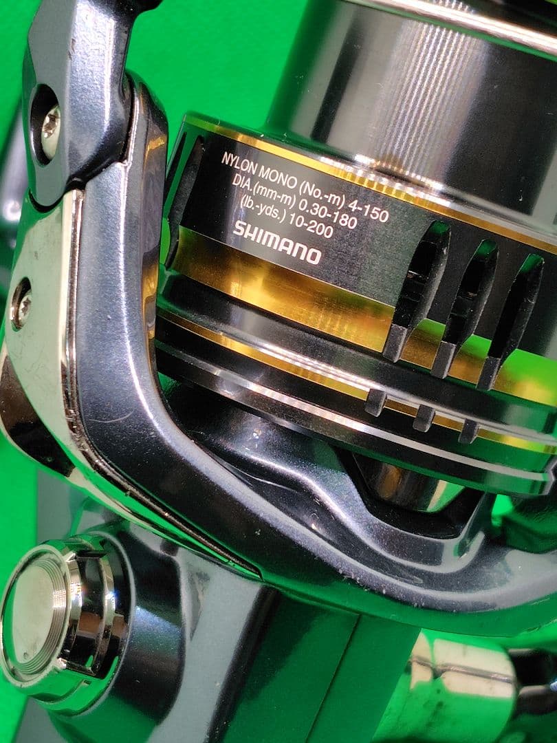 シマノ　SHIMANO　21アルテグラ4000XG　スピニングリール