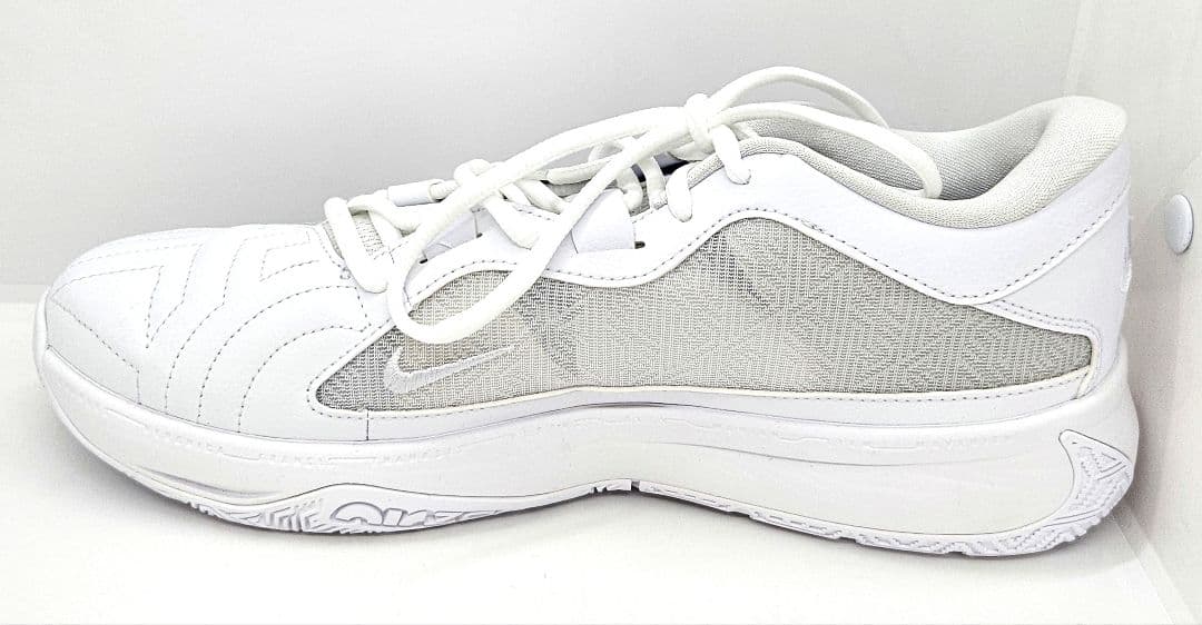 フォロー割　新品　NIKE　ナイキ ズーム フリーク　5TB EP　シューズ