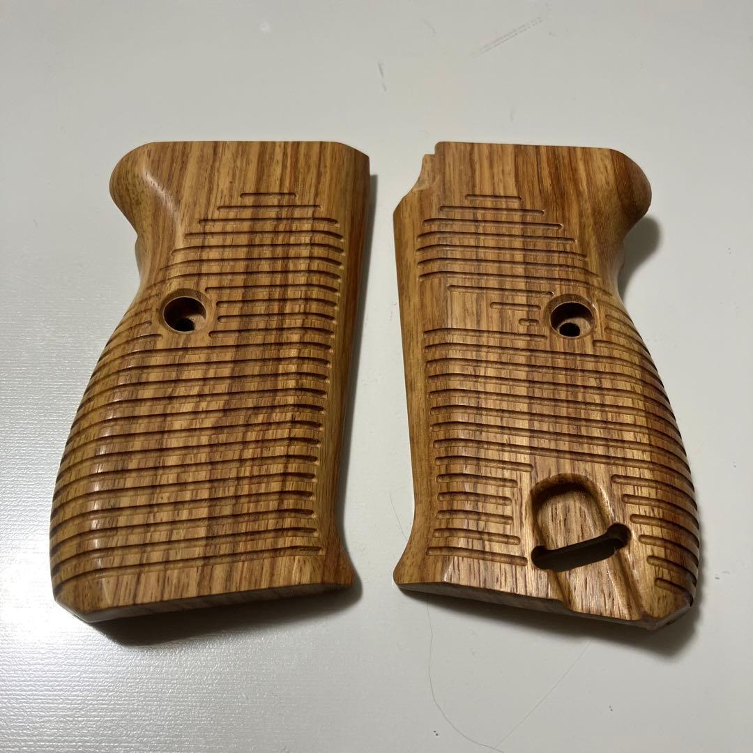 CAROM SHOT ワルサーP-38ミリタリー木製グリップ　新品同様品