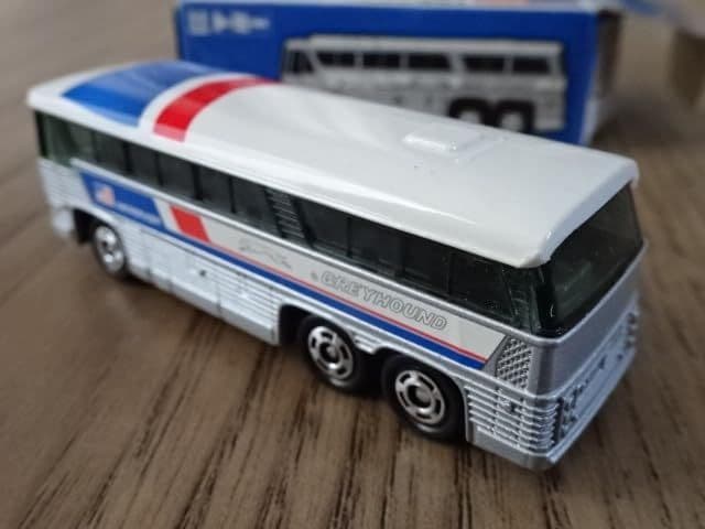 トミカ　青箱★F49★グレイハウンドバス
