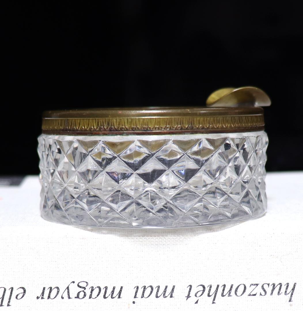 オールド・バカラ 珍品 1890年 丸型 ブロンズ装飾 灰皿 ディアマン ビゾー