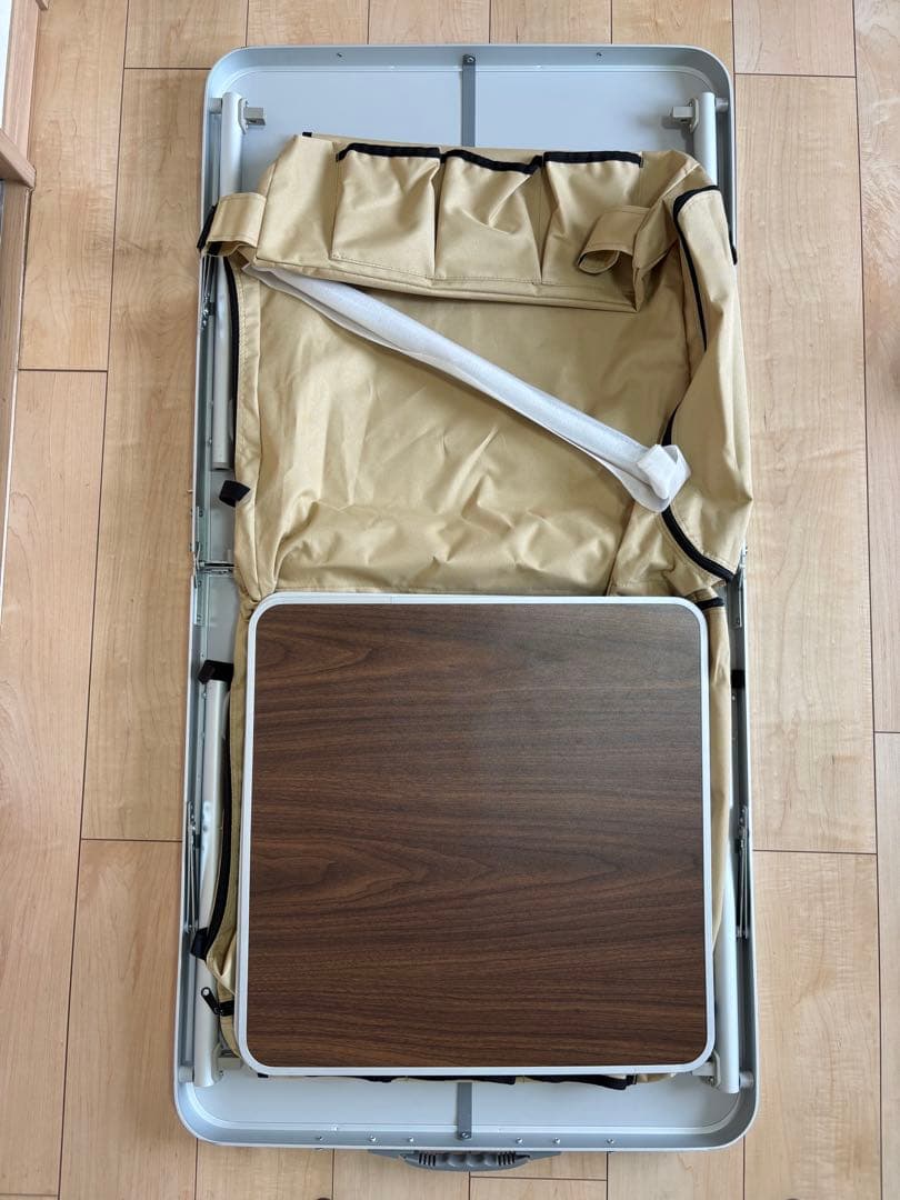 ＤＯＤ 折り畳テーブル　天板下に収納(ストレージ)付　天板60cm✕120cm