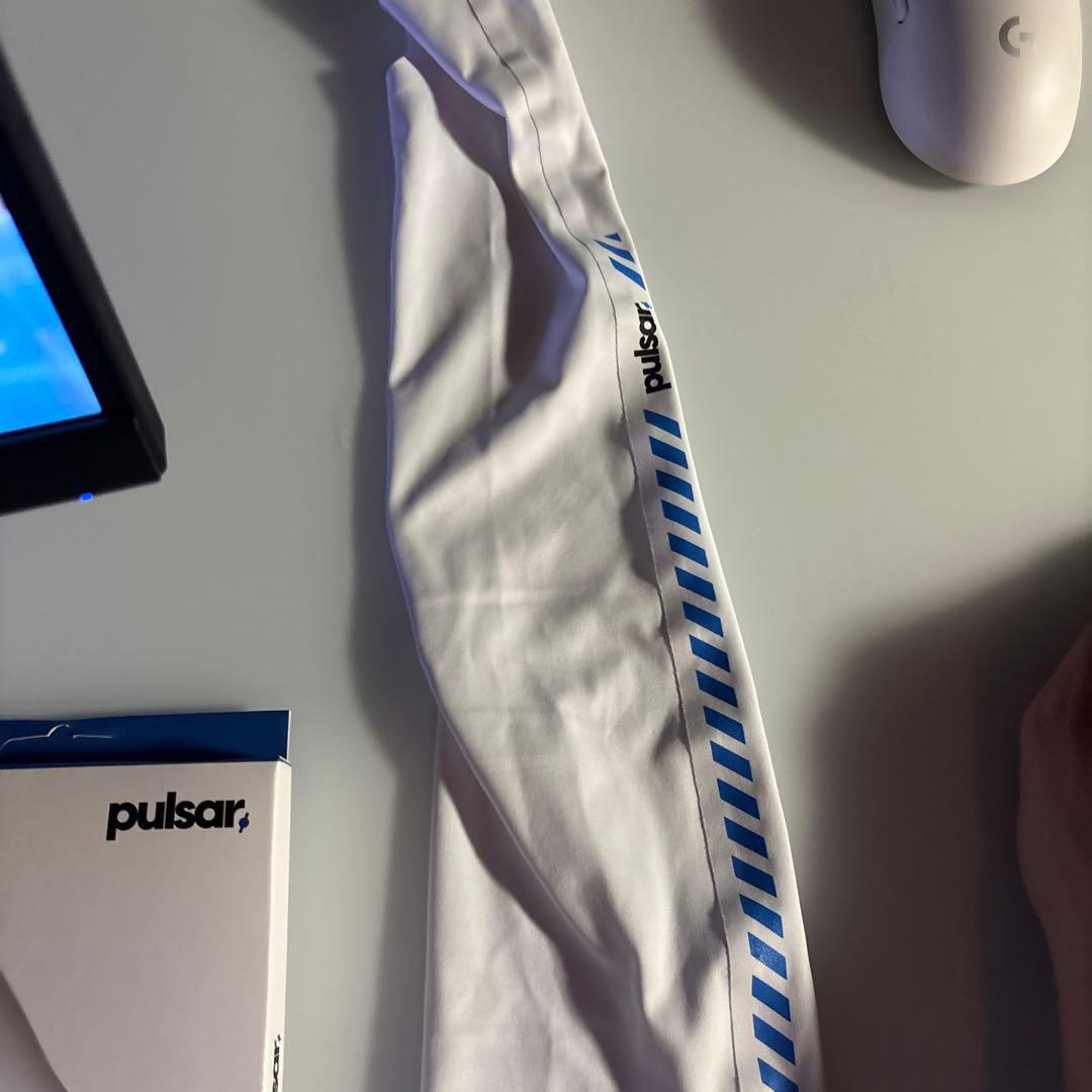 pulsar es eSports Arm Sleeve M ホワイト
