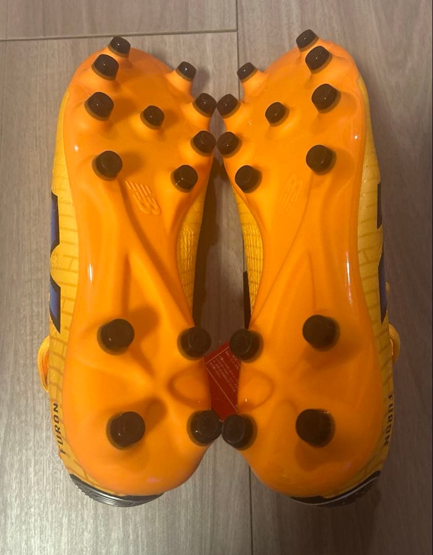 【新品未使用】NEW BALANCE FURON V7+PRO HG 2E