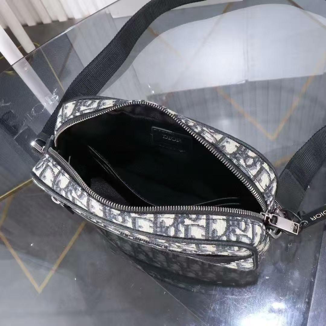 Dior モノグラム ショルダーバッグ~~