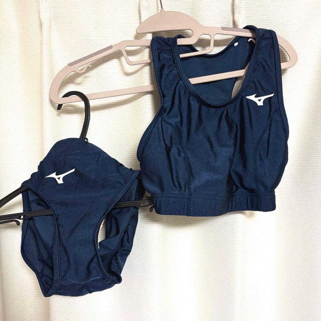 ミズノのレーシングトップと2wayレーシングショーツのセット