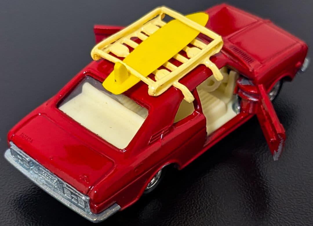 トミカ 日本製 黒箱No.49 ホンダクーペ9 サーフィンキャリア 美品 当時物