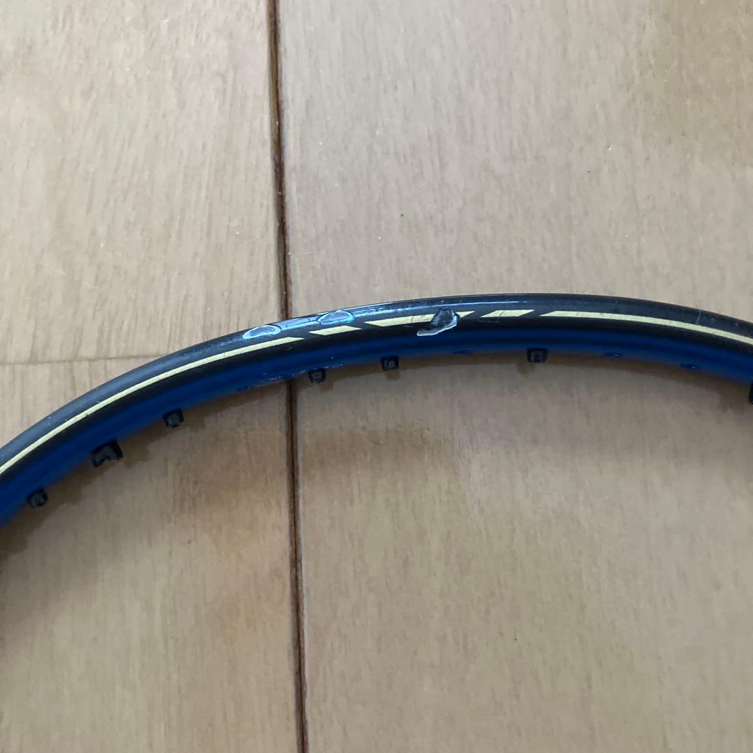 YONEX NANORAY 800（3U5G）グロメット欠損あり