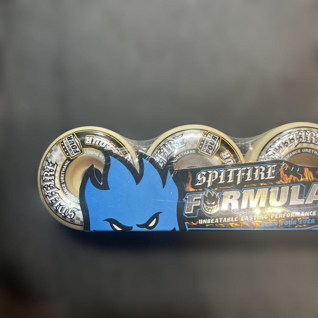 Spitfire Formula Four 99A ロニカルウィール56mm