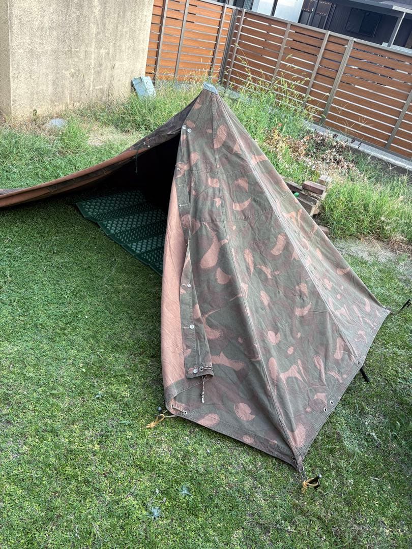 ハンガリー軍幕　2枚