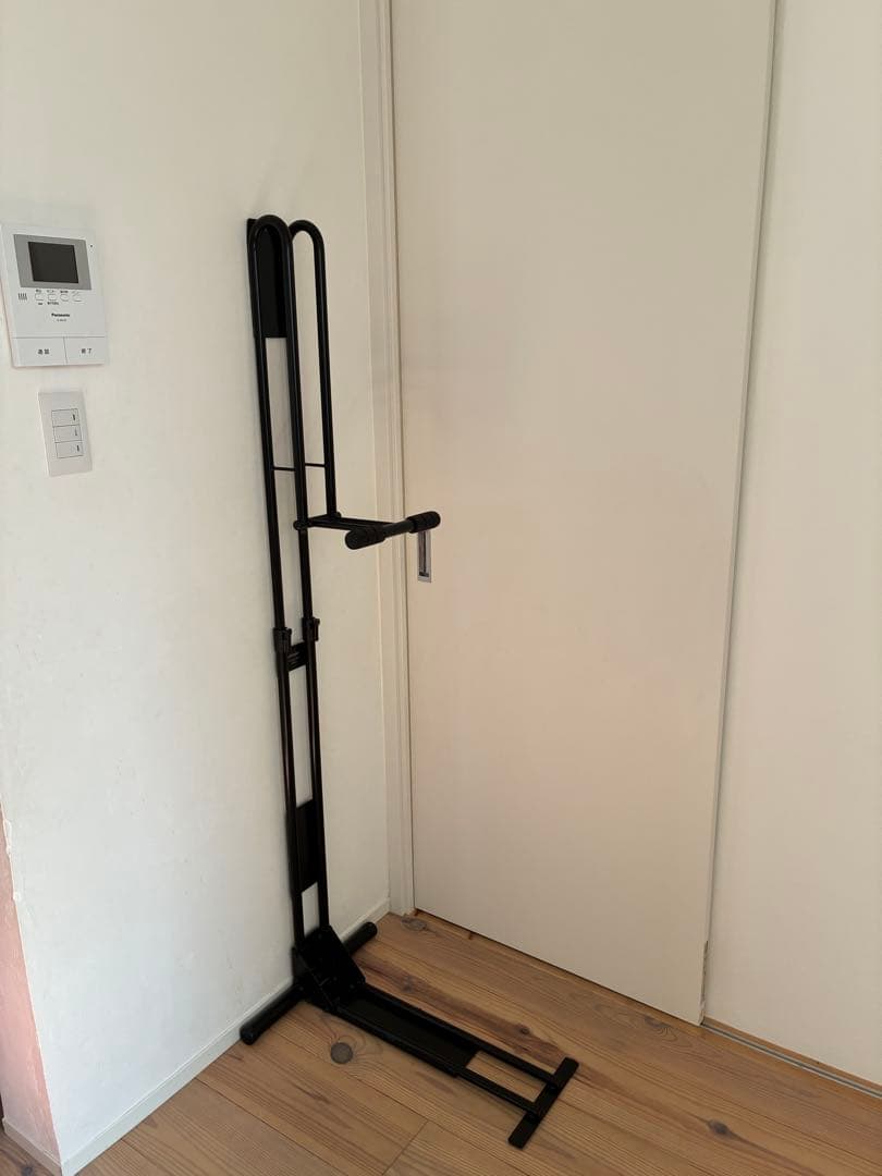 サイクルロッカー　クランクストッパースタンド 黒
