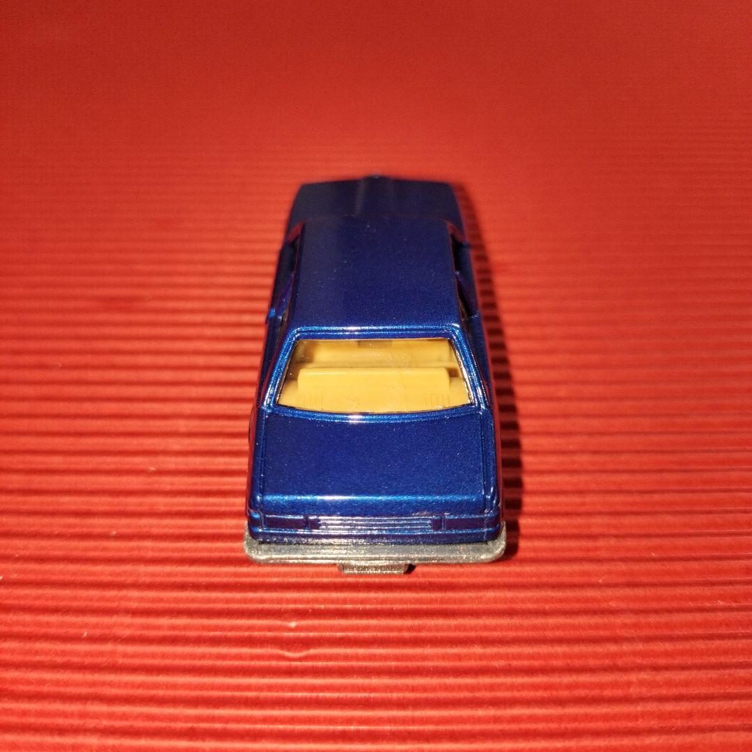 トミカ『 320i/ブルー』日本製・未開封品