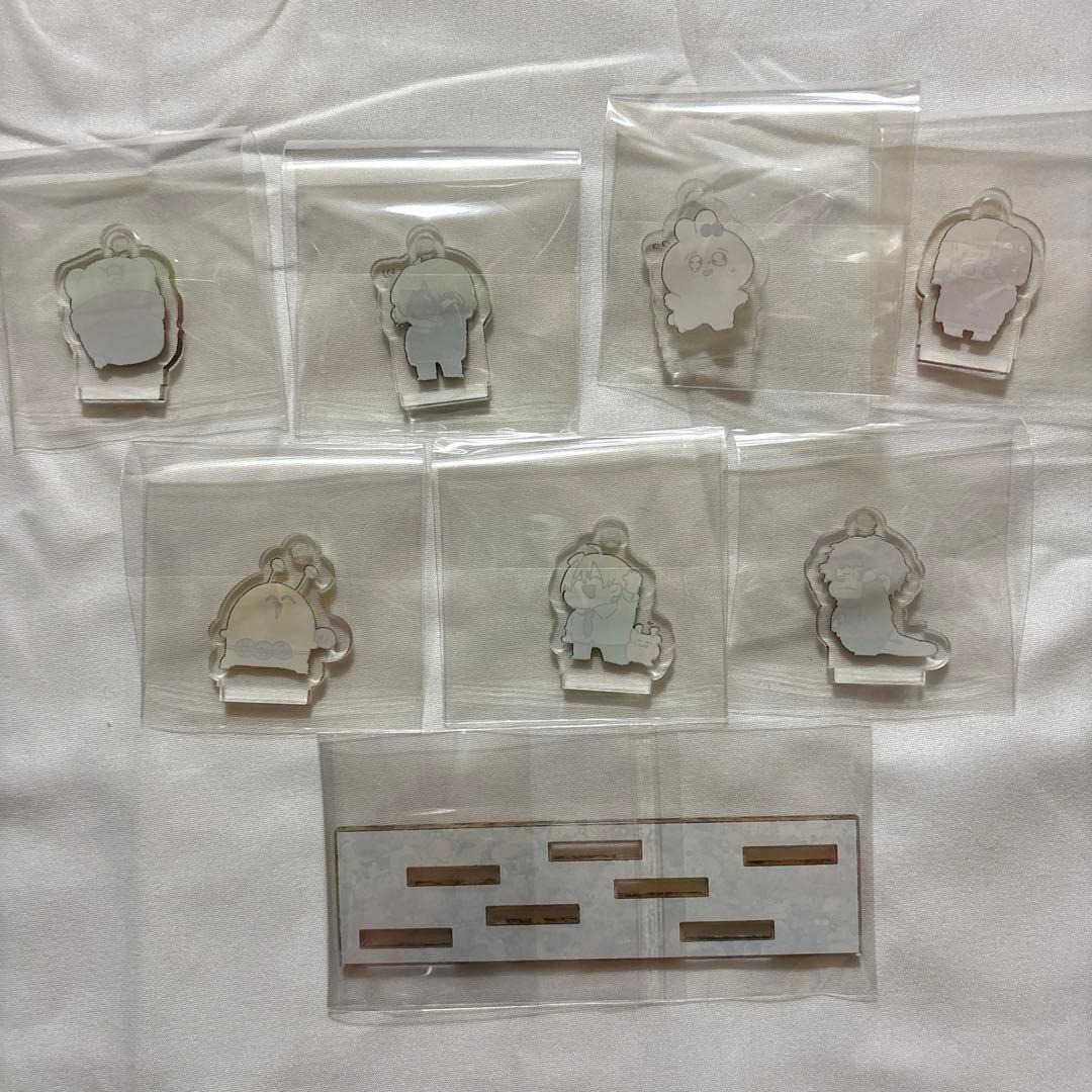 限界 ぐちつぼ ヴィレヴァン グッズ アクスタ 缶バッジ アクキー