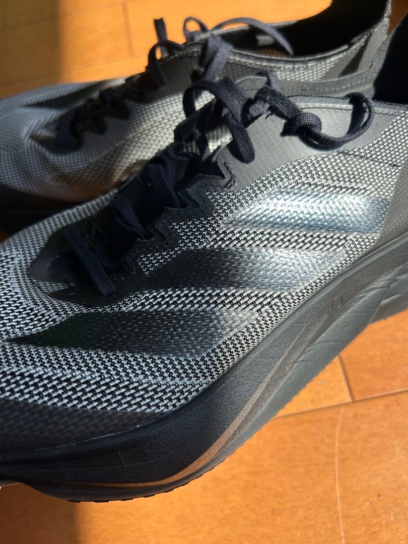 アディダス　adizero boston 12（24.5cm）黒（カーボン入）