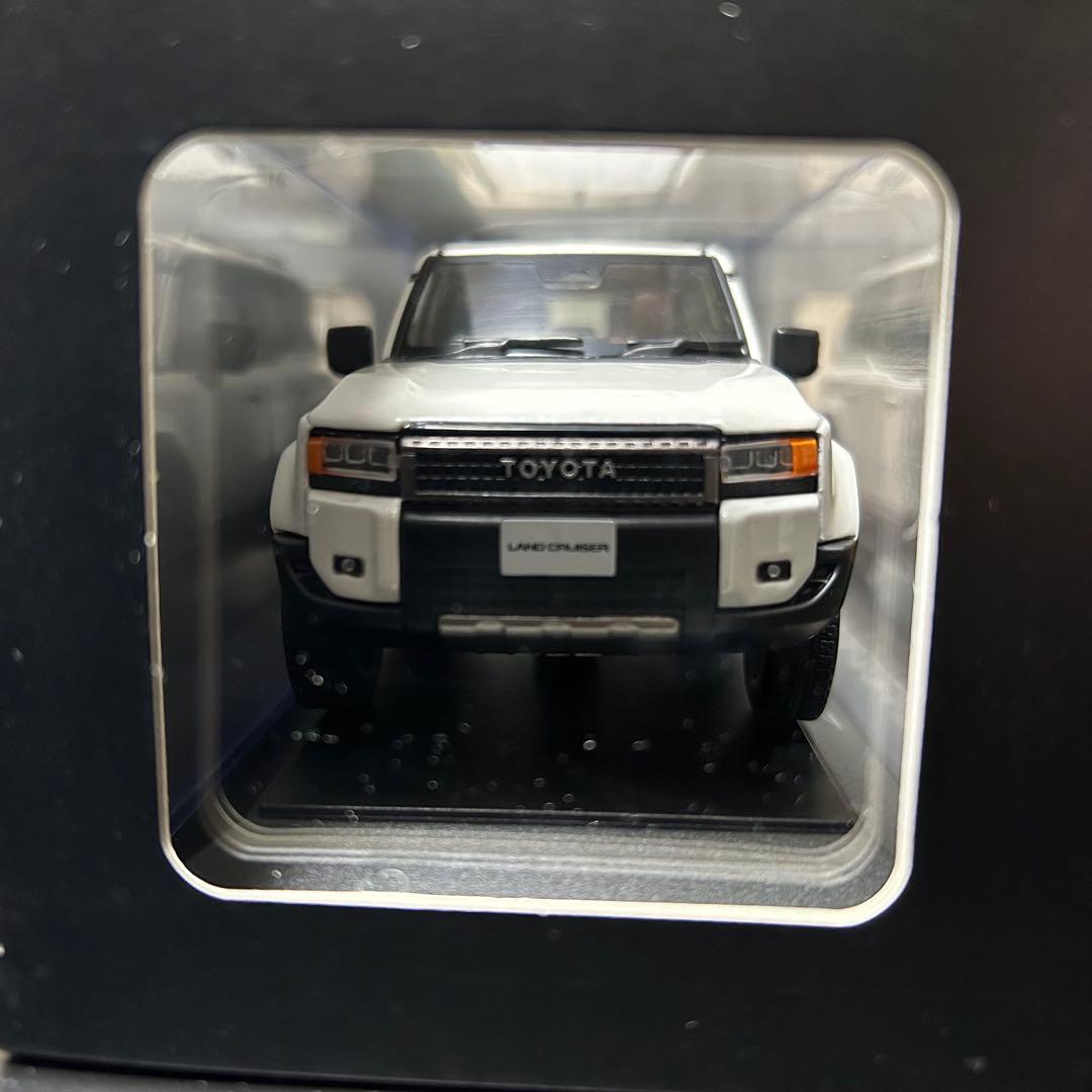め*る様 【非売品】 トヨタ ランクル 1/30スケールミニカー ダイキャスト製