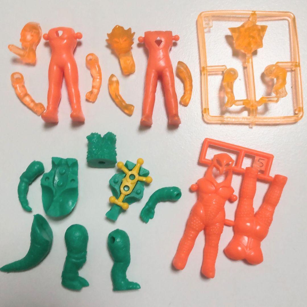 おーいさん用　ウルトラマン怪獣消しゴム＆フィギュア　いろいろ