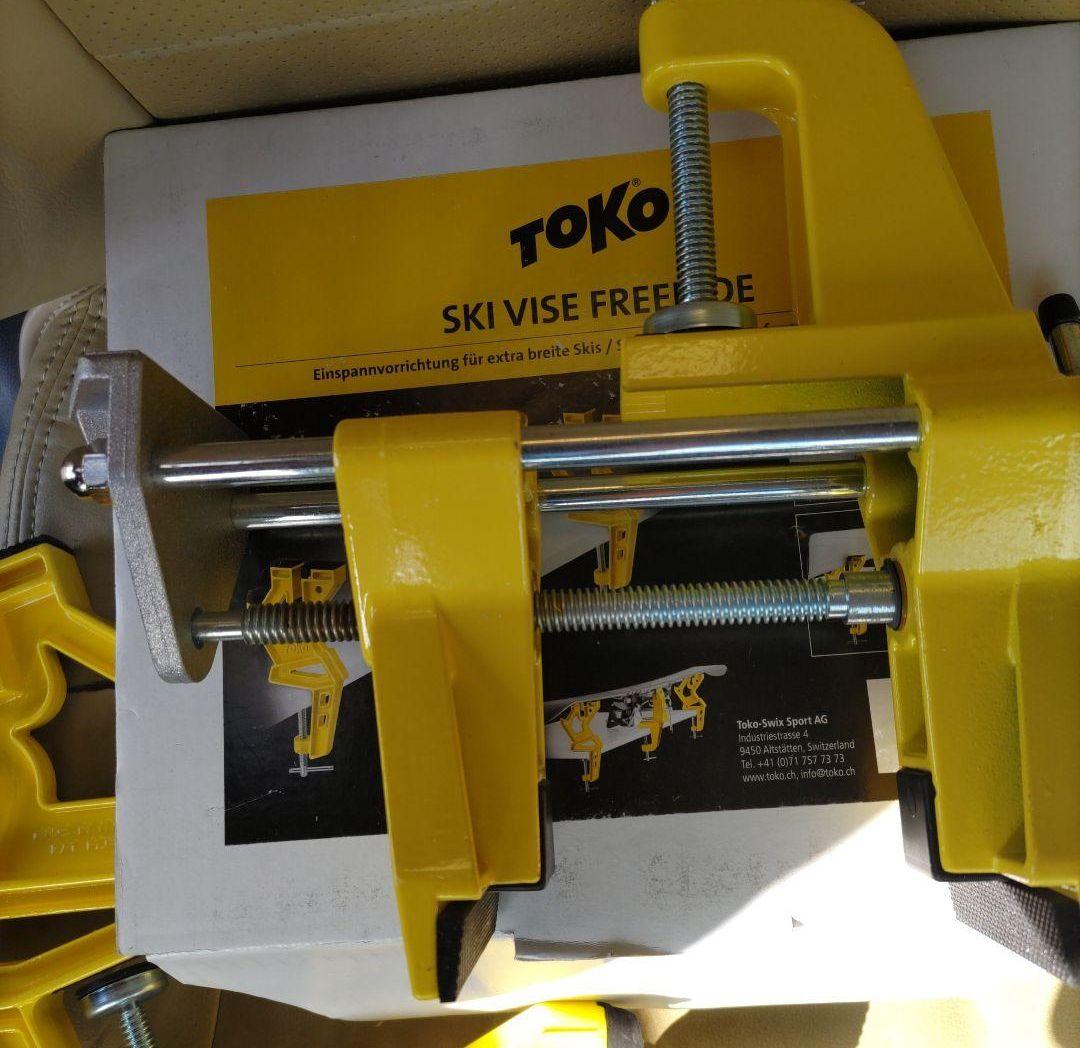 未使用保管品 TOKO トコ ワイドスキーバイス