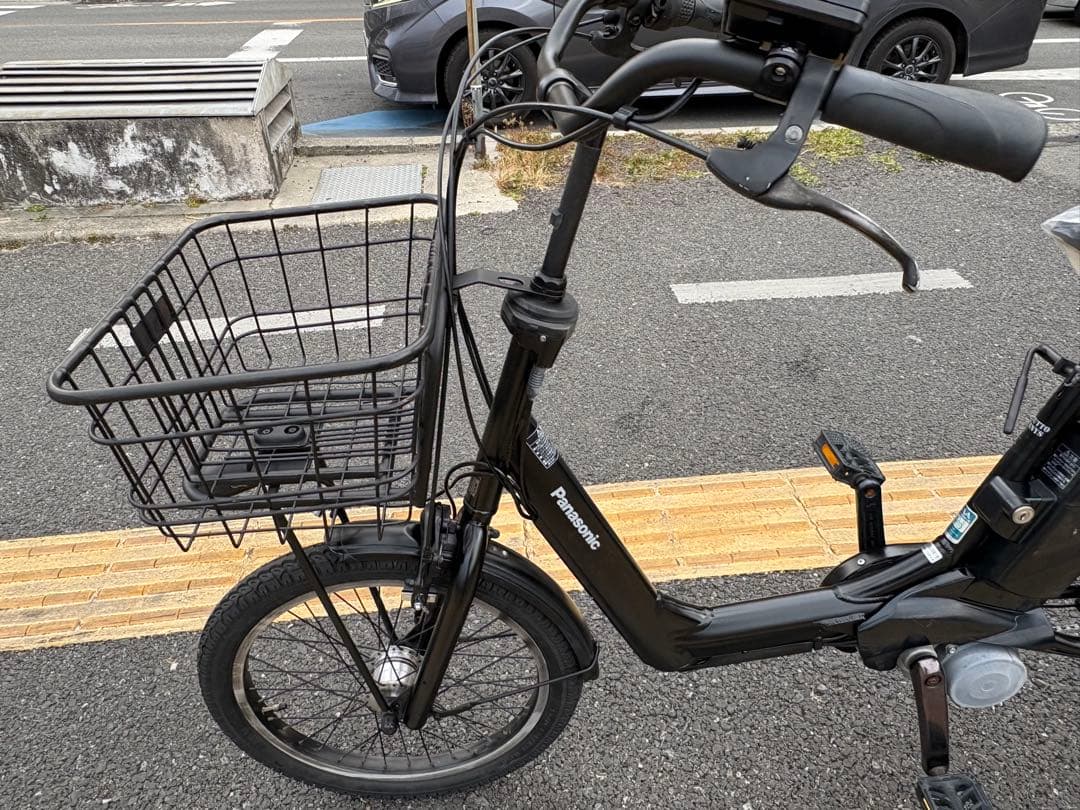 中古20㌅Panasonic電動アシスト自転車　13.2Ah4点灯　大阪　001