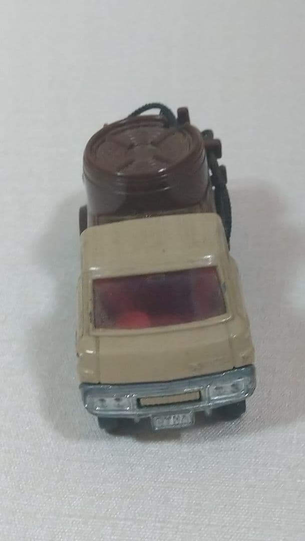 トミカ トヨタ ダイナ バキュームカー 公共清掃事業 No.39 1/68