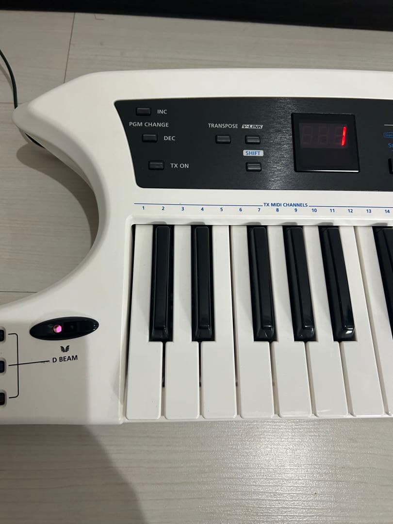 Roland AX-Synth シンセサイザー ショルキー　49鍵 ローランド