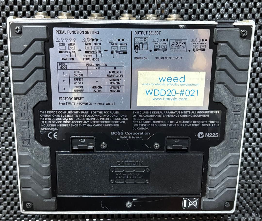 WEED DD-20 GIGA DELAY BOSS ディレイ Delay
