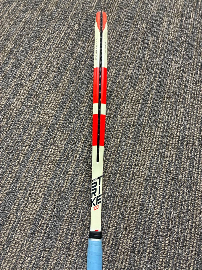 Babolat 3代目 ピュアストライク100