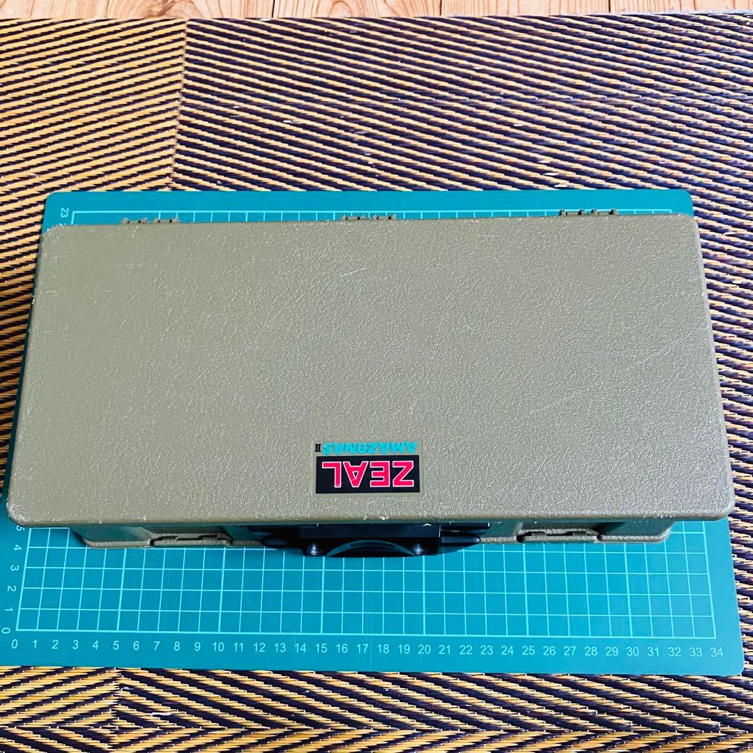 ZEAL AMAZONASハードルアー 収納ケース付き 25個