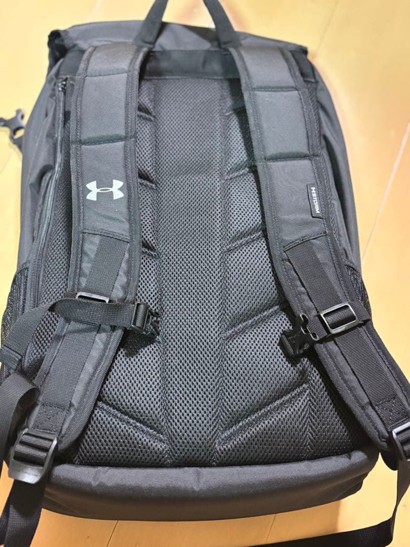 福井ブローウィンズ　UNDER ARMOUR リュック　美品