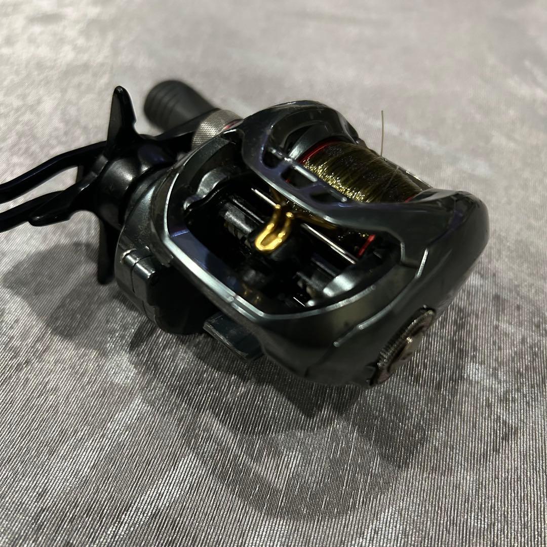 ダイワ TATULA SV TWS/7.3【右ハンドル】