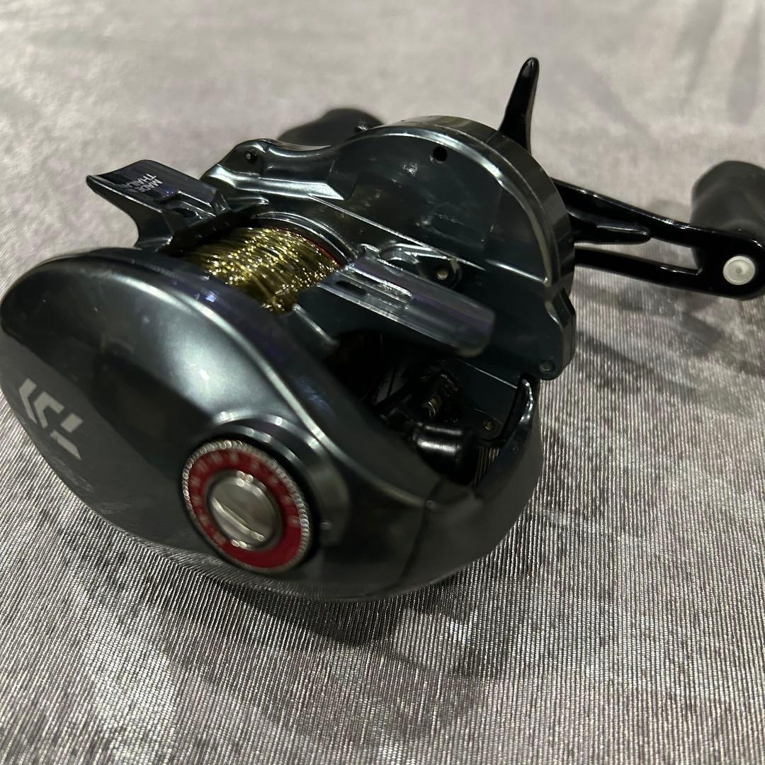 ダイワ TATULA SV TWS/7.3【右ハンドル】