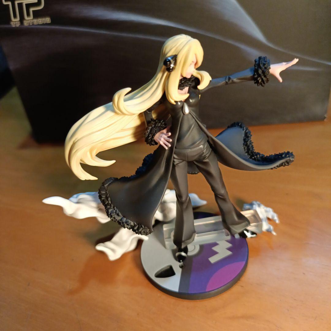 ポケモン　ポケットモンスター　シロナ　Cynthia フィギュア