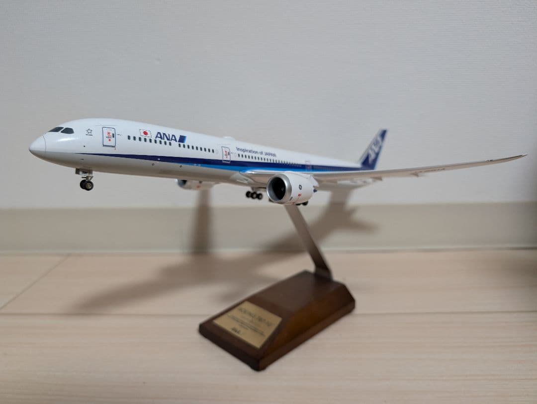 航空機・ヘリコプター ANA B787-10 JA981A 1/200