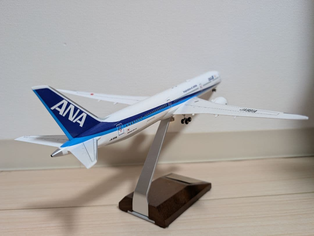 航空機・ヘリコプター ANA B787-10 JA981A 1/200